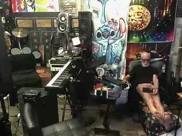 kiveuxmakeu on Chaturbate