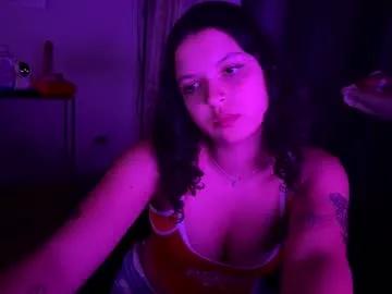 larirossi on Chaturbate