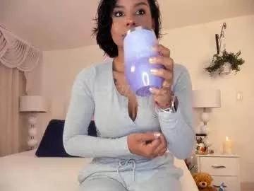 Group laurensaenz on Chaturbate