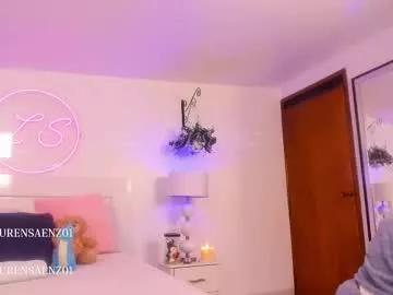 Group laurensaenz on Chaturbate