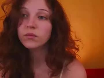 Freechat lea_belle_ on Chaturbate