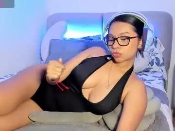 Freechat leahmarsh on Chaturbate