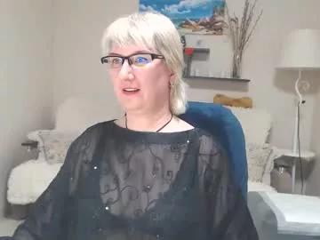 leilamays on Chaturbate