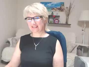 leilamays on Chaturbate