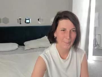 Freechat lia_reyn on Chaturbate