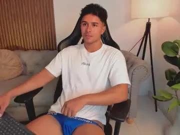 liam_colliins on Chaturbate