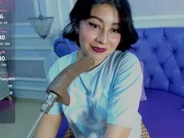 Freechat liily_hot on Chaturbate