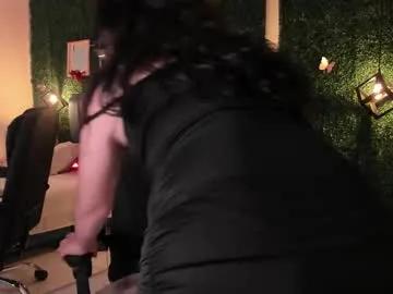 Freechat linagh on Chaturbate