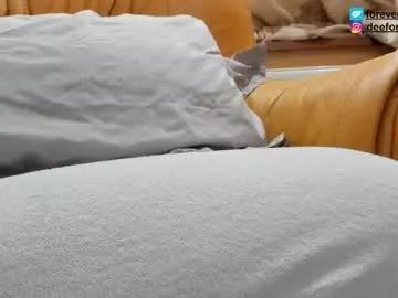 littlepinky77 on Chaturbate