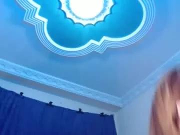lonely_shewolf on Chaturbate