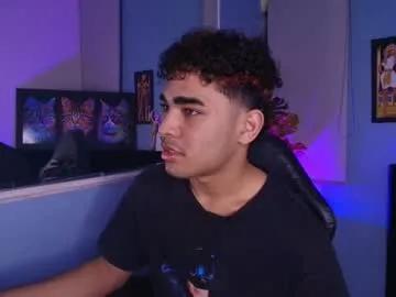 lucascarterr on Chaturbate