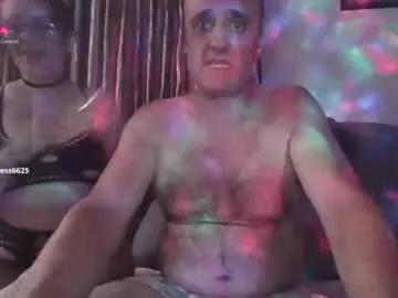 luna_perversa11 on Chaturbate