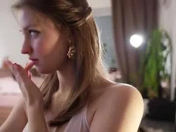 lunalike on Chaturbate