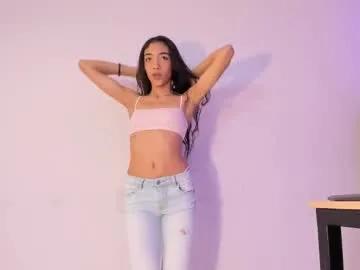 Freechat lupeebony on Chaturbate