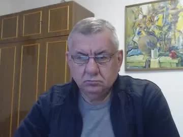 machomale3 on Chaturbate