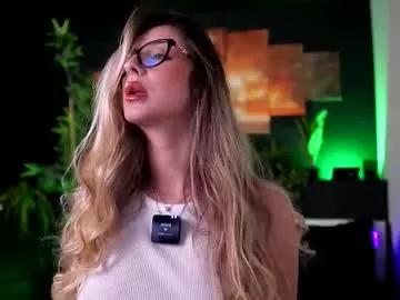 maddiebryggs on Chaturbate