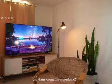 Freechat madisonlara on Chaturbate