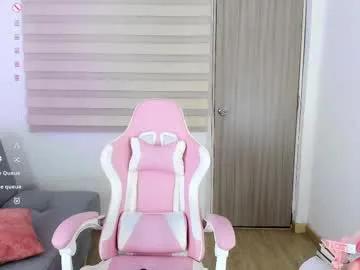 mager_of — Current Goal: ALL NAKED at 333 tokens -- Next Goal: FINGER PUSSY -- #latina #hairy #fetish #feet #socks