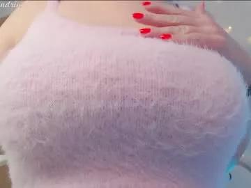 maggielandrin on Chaturbate