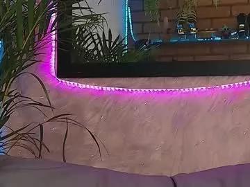 mamushka_ on Chaturbate