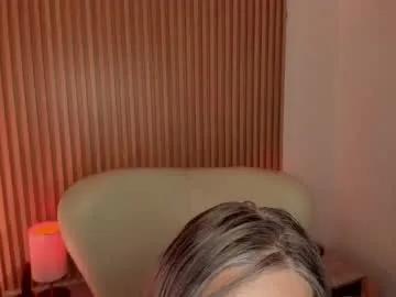 marianl0ve on Chaturbate
