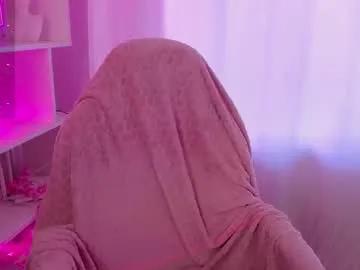 mary_u on Chaturbate