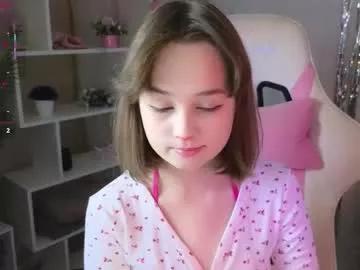 mary_u on Chaturbate