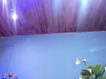 mensia_hernandez on Chaturbate