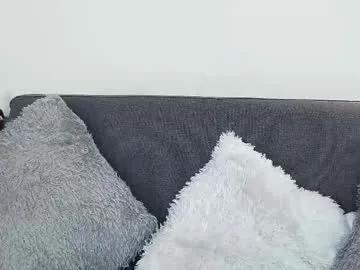 mia_roux13 on Chaturbate