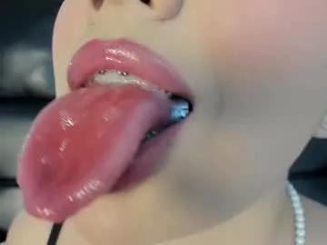 mia_roux13 — GOAL: Let's fill that saliva and milk face [354 tokens remaining] let's play with saliva and blowjobs  #blowjob #saliva #smoke #deepthroat #ahegao
