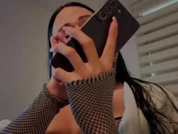 miavero on Chaturbate