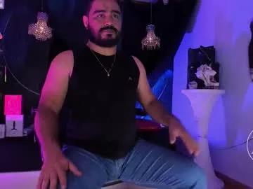 michaelbear_ on Chaturbate