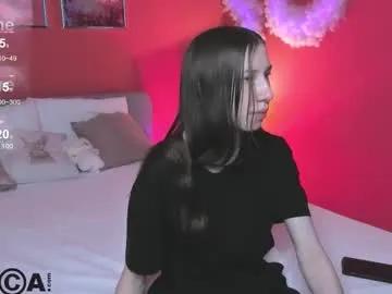 michele_mack on Chaturbate