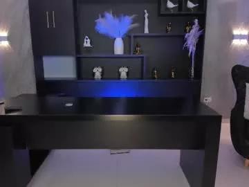 mileycruz_ on Chaturbate