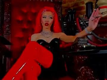 moniqueresse on Chaturbate