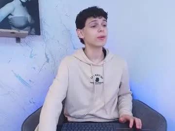 mykelcano on Chaturbate