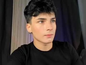 mystic_evan on Chaturbate