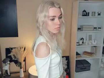 myviolet_rush on Chaturbate