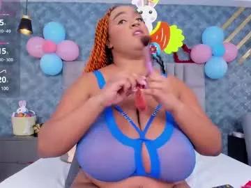 niiamoore_ on Chaturbate