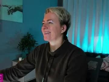 nika_smit on Chaturbate