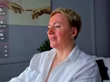 nika_smit on Chaturbate