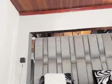 nikkysmiith on Chaturbate