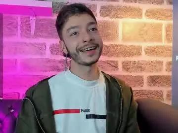 noah_ricci_ on Chaturbate