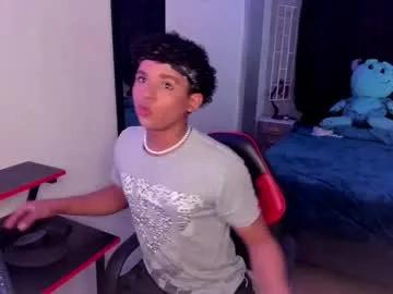 noah_smith04 on Chaturbate