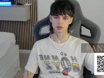 oliverrgroove on Chaturbate