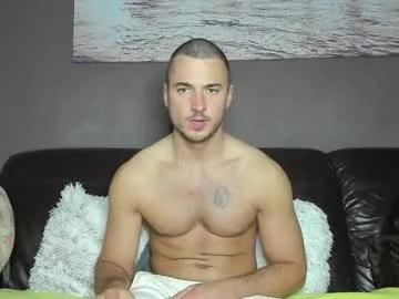 paulblack021 on Chaturbate