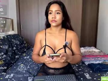 phoenixxx69_ on Chaturbate