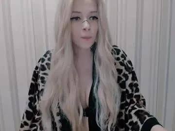 polly_wow on Chaturbate