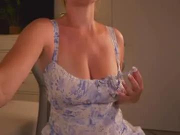 saltedhoney on Chaturbate