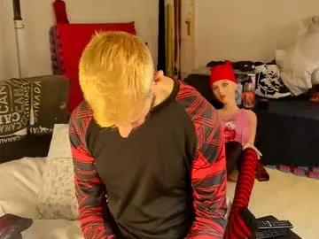 samuraijiu — take off shirt #muscle #strong  #daddy #cock #master [50 tokens left]